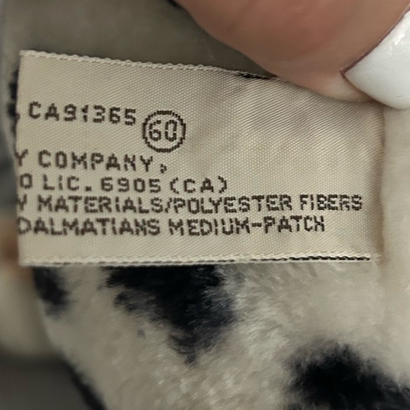 Disney Patches from 1991 release of 101 Dalmatians Plush Dog Toy - Picture 9 of 9